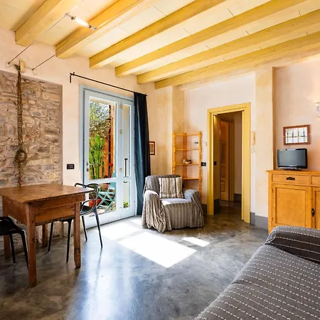Feriehus Lo Scoglio By Interhome